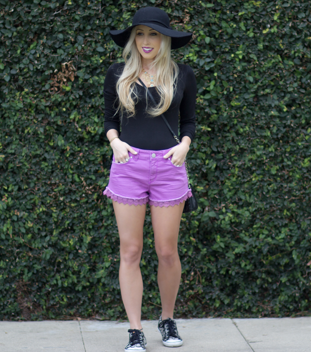 High Waisted Purple Shorts / Black Floppy Hat || Styledbyblondie.com