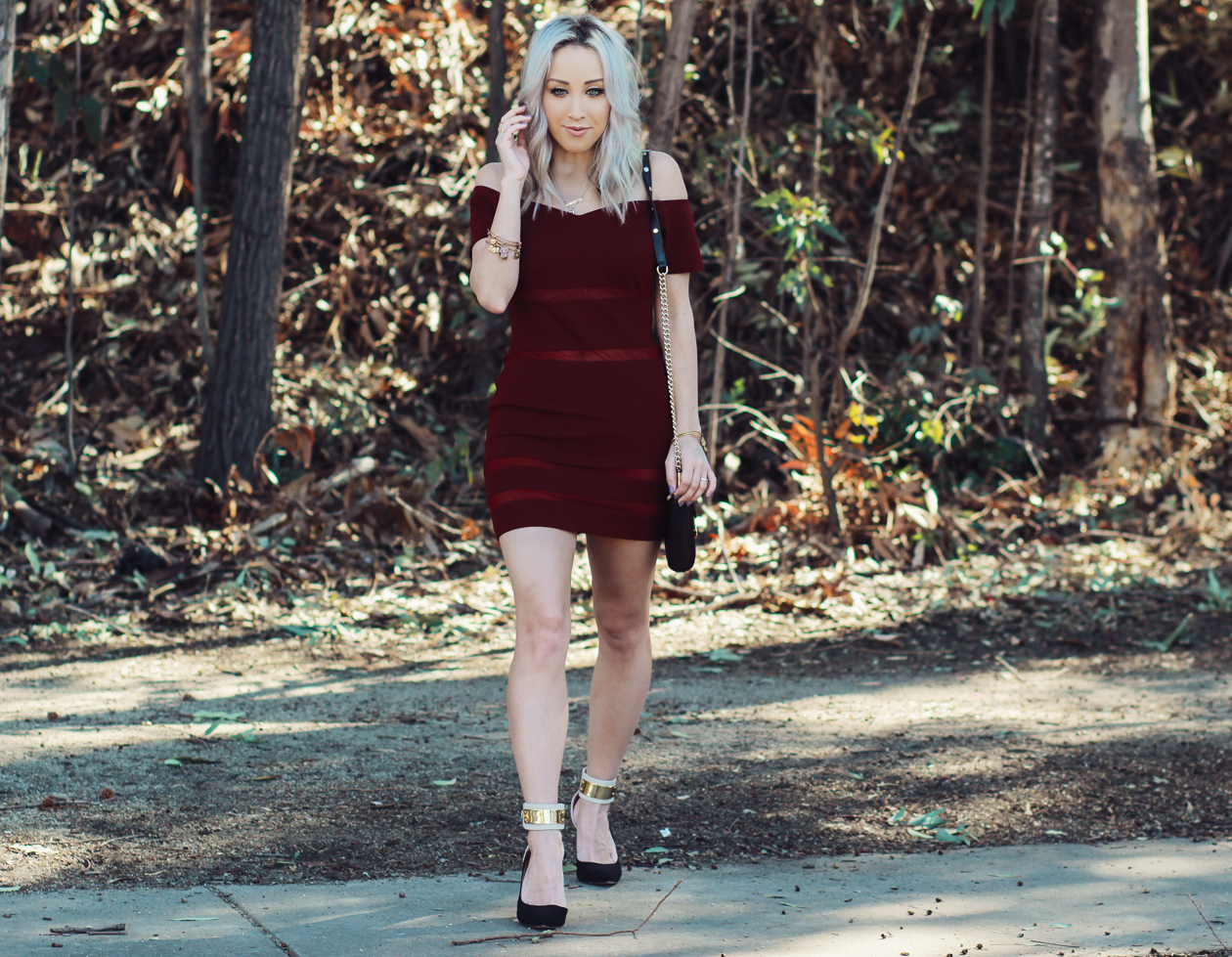 Deep Red Bodycon Dress | Valentine's Day Look | BlondieintheCity.com