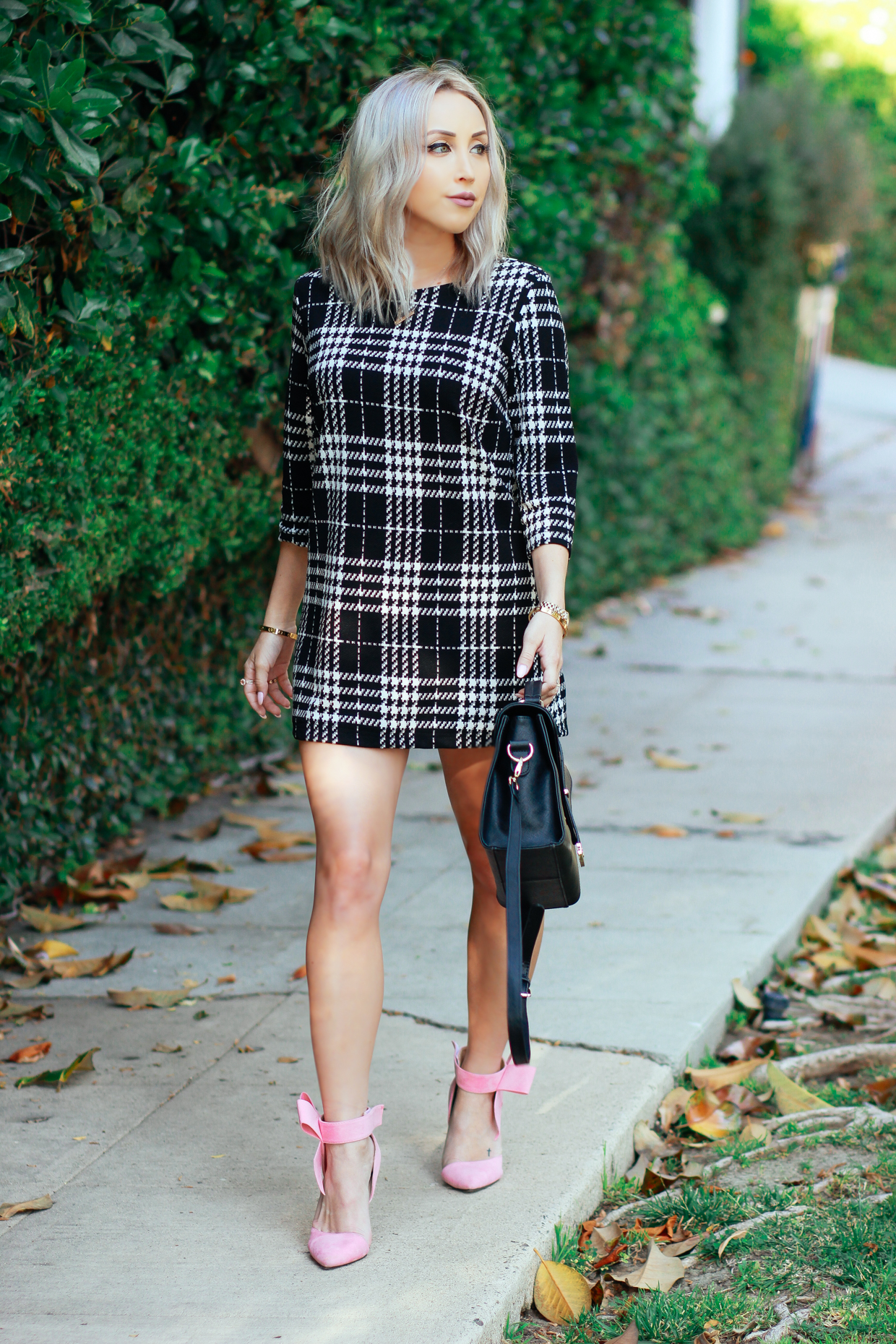 Blondie in the City | Plaid Shift Dress @forever 21 | Pink Bow Ankle Strap Heels | Business Chic
