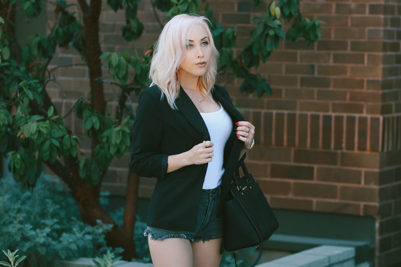 Blondie in the City | How To Style A Blazer | Street Style 