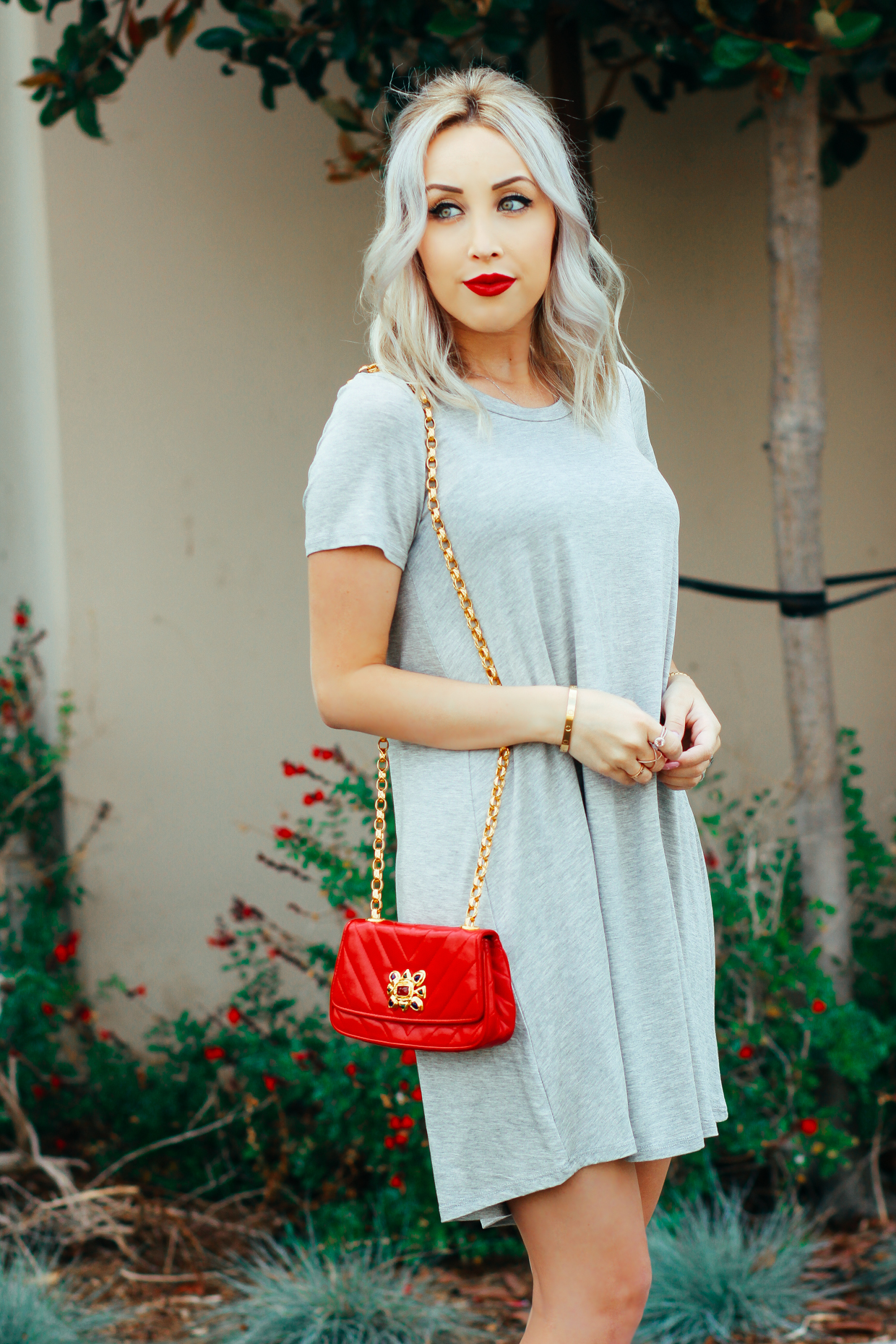 Blondie in the City | Simple Grey T-Shirt Dress from @anglclothing | Grey & Red #OOTD | "Grey Skies With A Chance of Red"