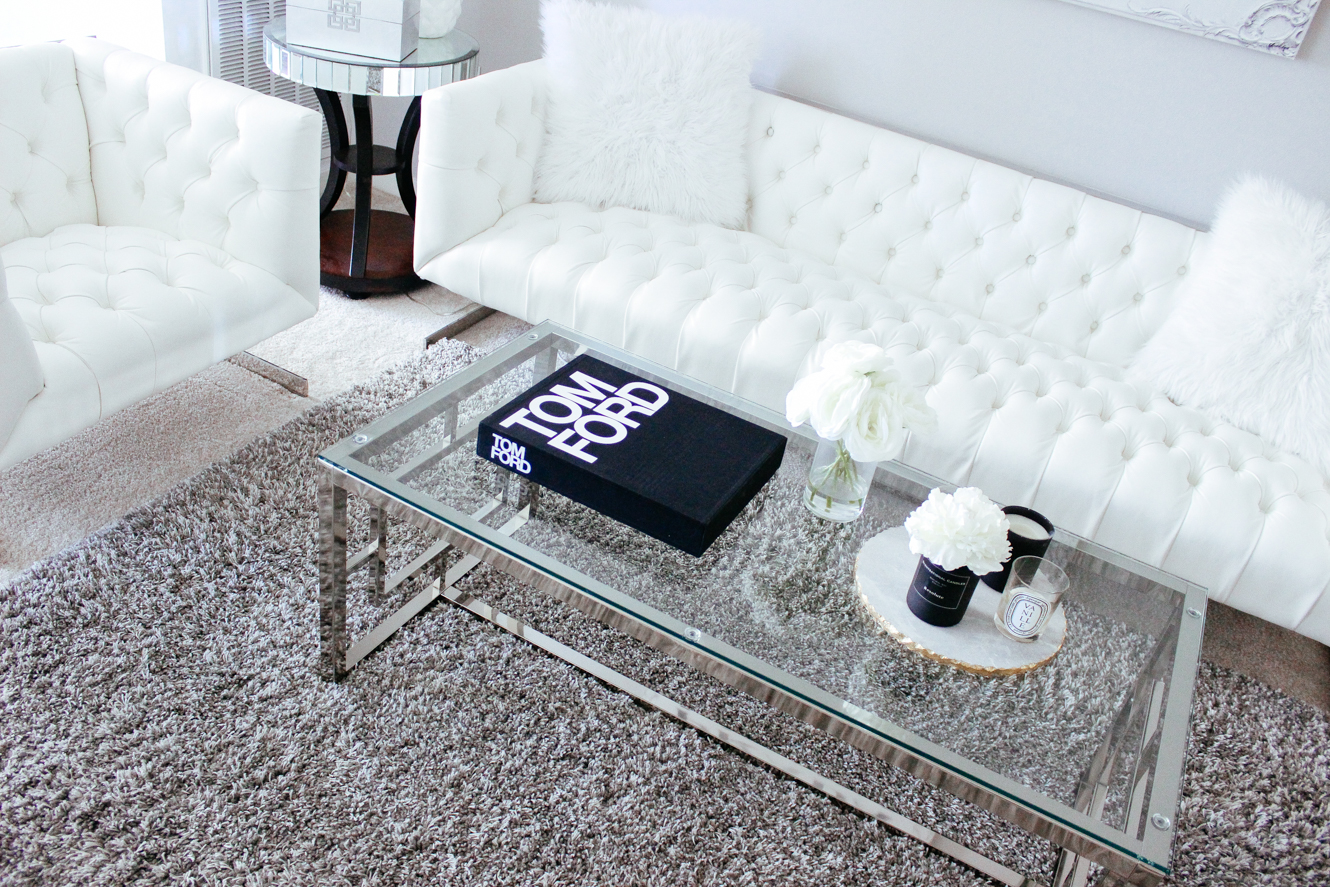 Blondie in the City Home Decor | Hayley Larue Home Decor | @ZGallerie living room decor | Tom Ford Coffee Table Book | Tom Ford Book | Black and White Decor | #homedecor #home #glamdecor #blackandwhite