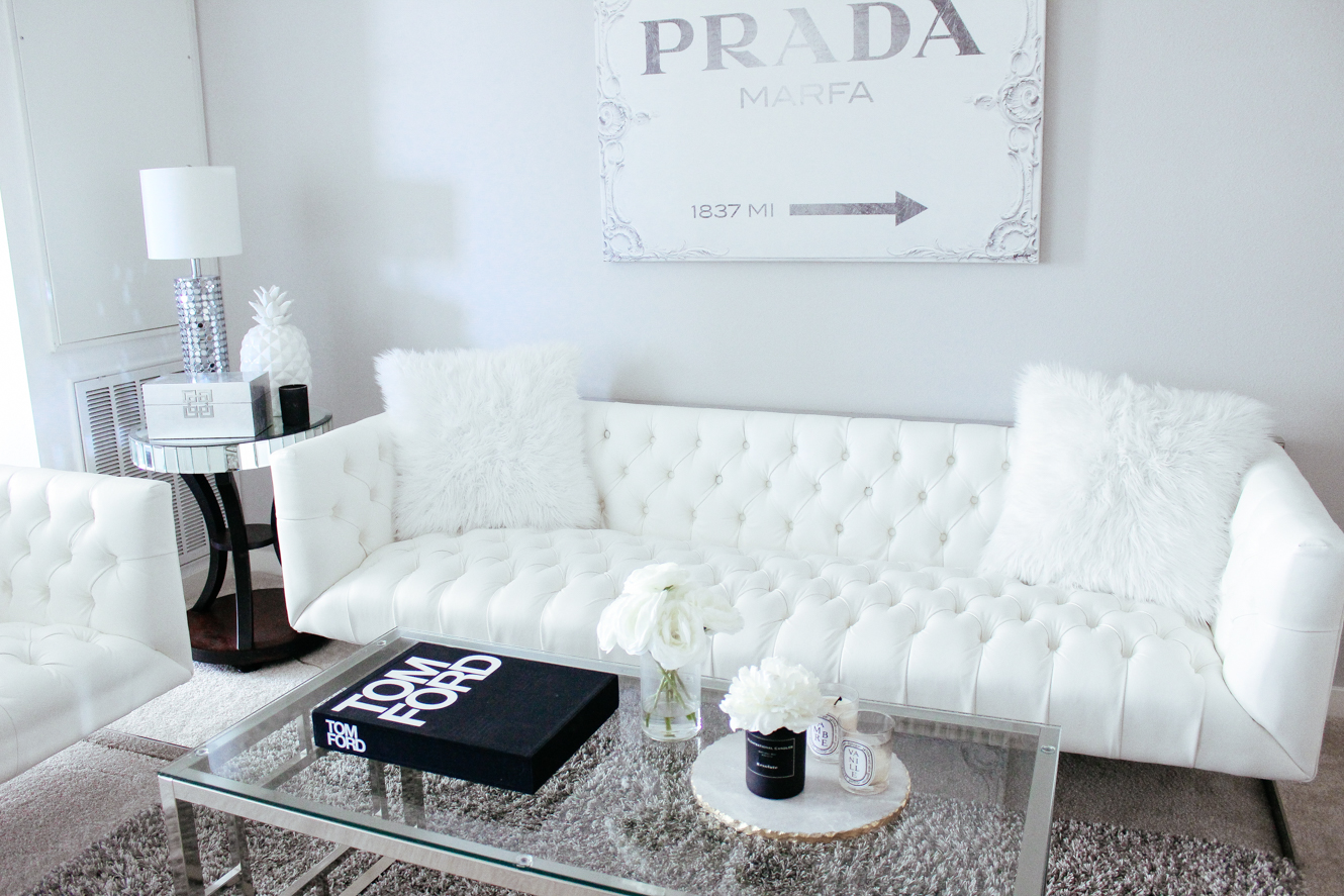 Blondie in the City Home Decor | Hayley Larue Home Decor | @ZGallerie living room decor | Tom Ford Coffee Table Book | Tom Ford Book | Black and White Decor | #homedecor #home #glamdecor #blackandwhite