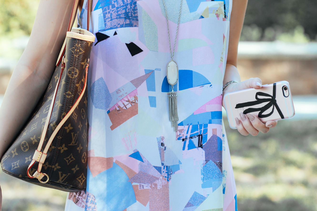 Blondie in the City | Vince Camuto Geometric Dress | Louis Vuitton Neverfull MM | iPhone Case @casetify