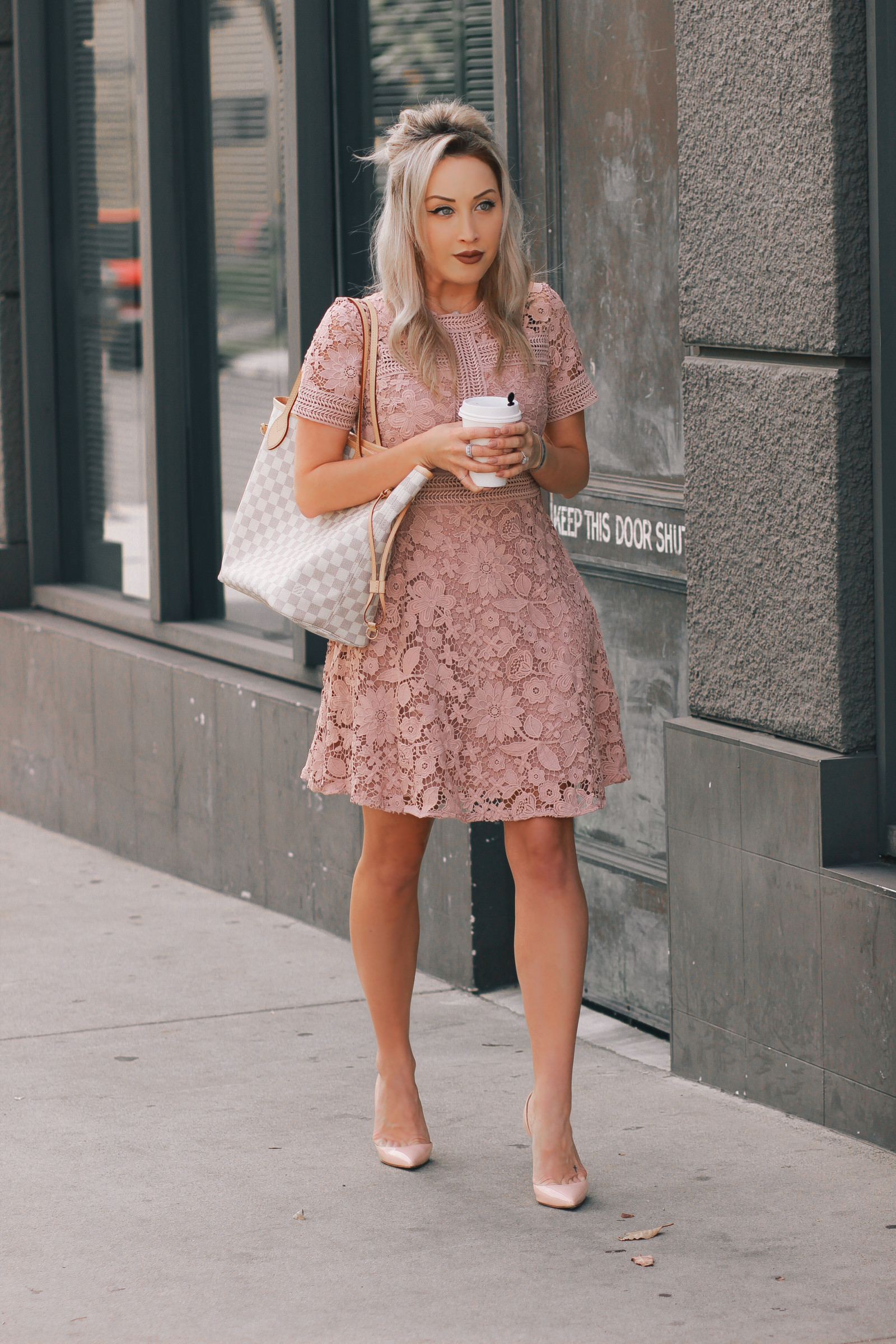 Blondie in the City | Pretty Pink Spring Dress | Louis Vuitton Neverfull | Pink Louboutin's