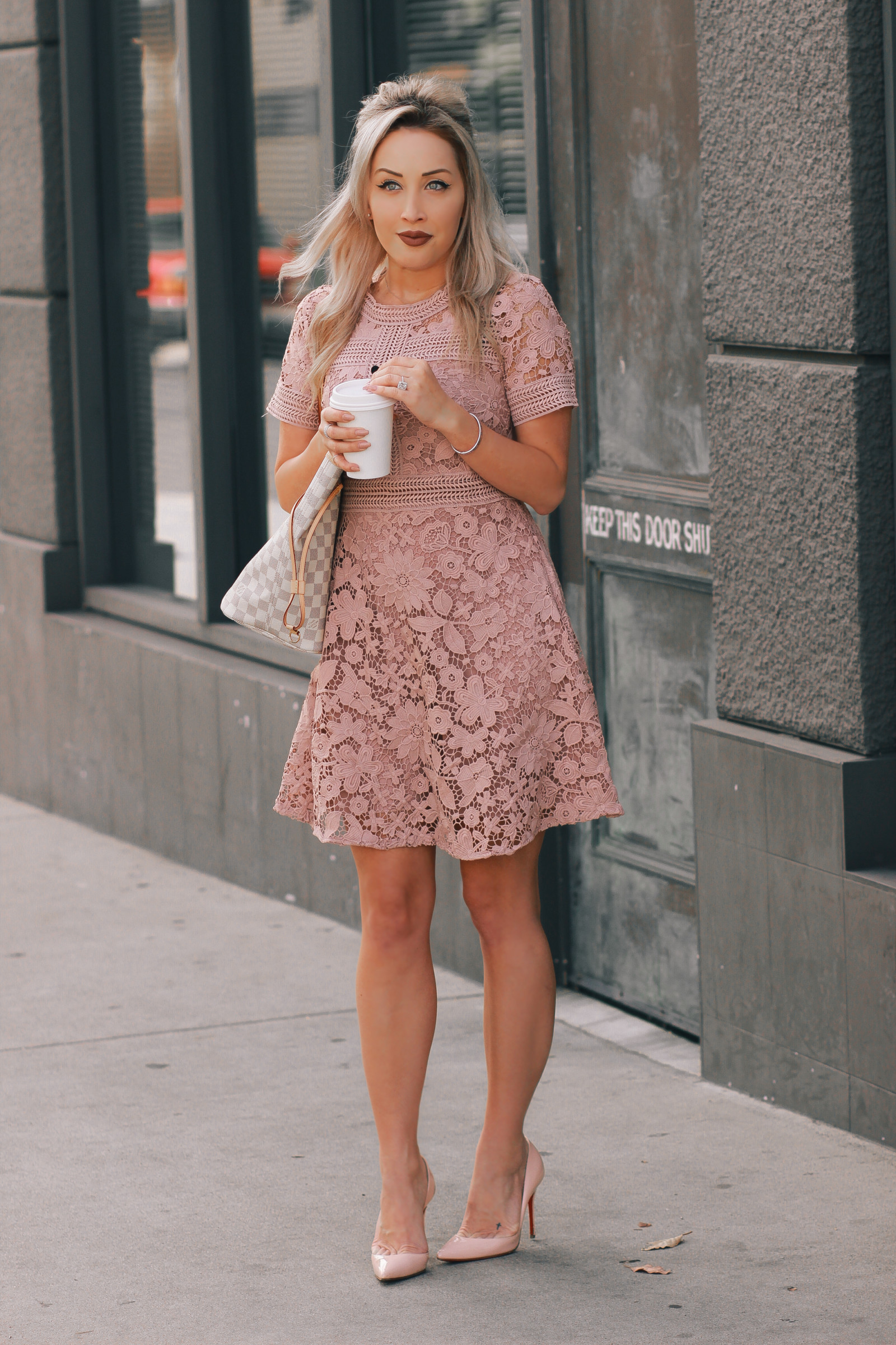 Blondie in the City | Pretty Pink Spring Dress | Louis Vuitton Neverfull | Pink Louboutin's