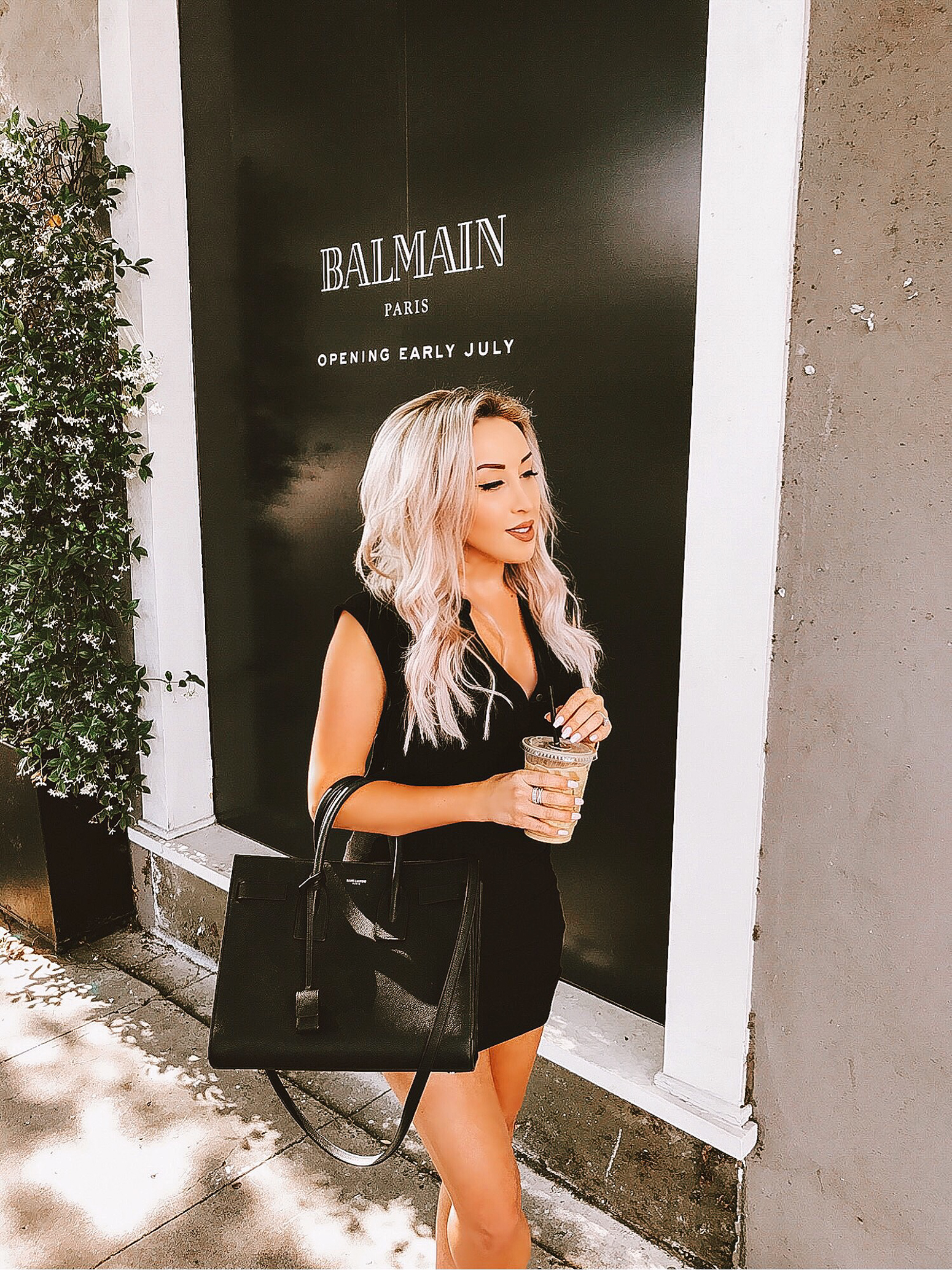 Blondie in the City | @HayleyLarue Instagram