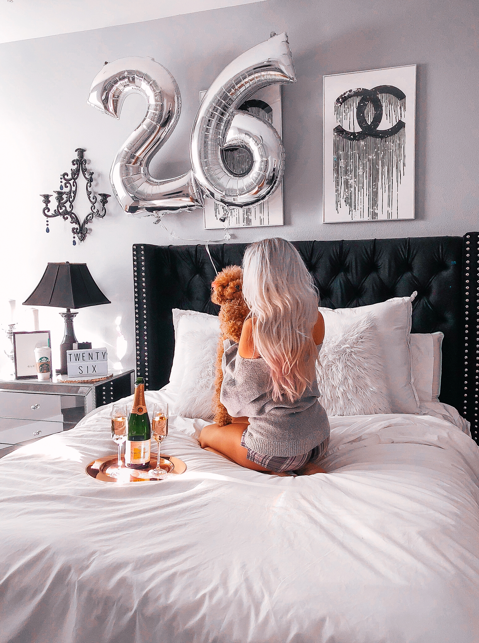Blondie in the City | 26th Birthday Balloons | Hayley Larue Birthday Post