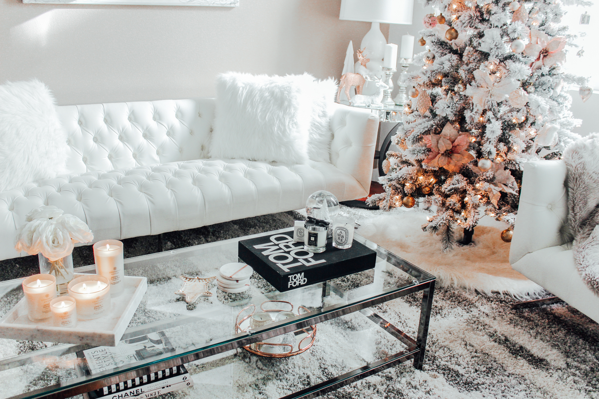 Holiday's At Home With Chesapeake Bay Candles | Christmas Decor | Christmas inspo