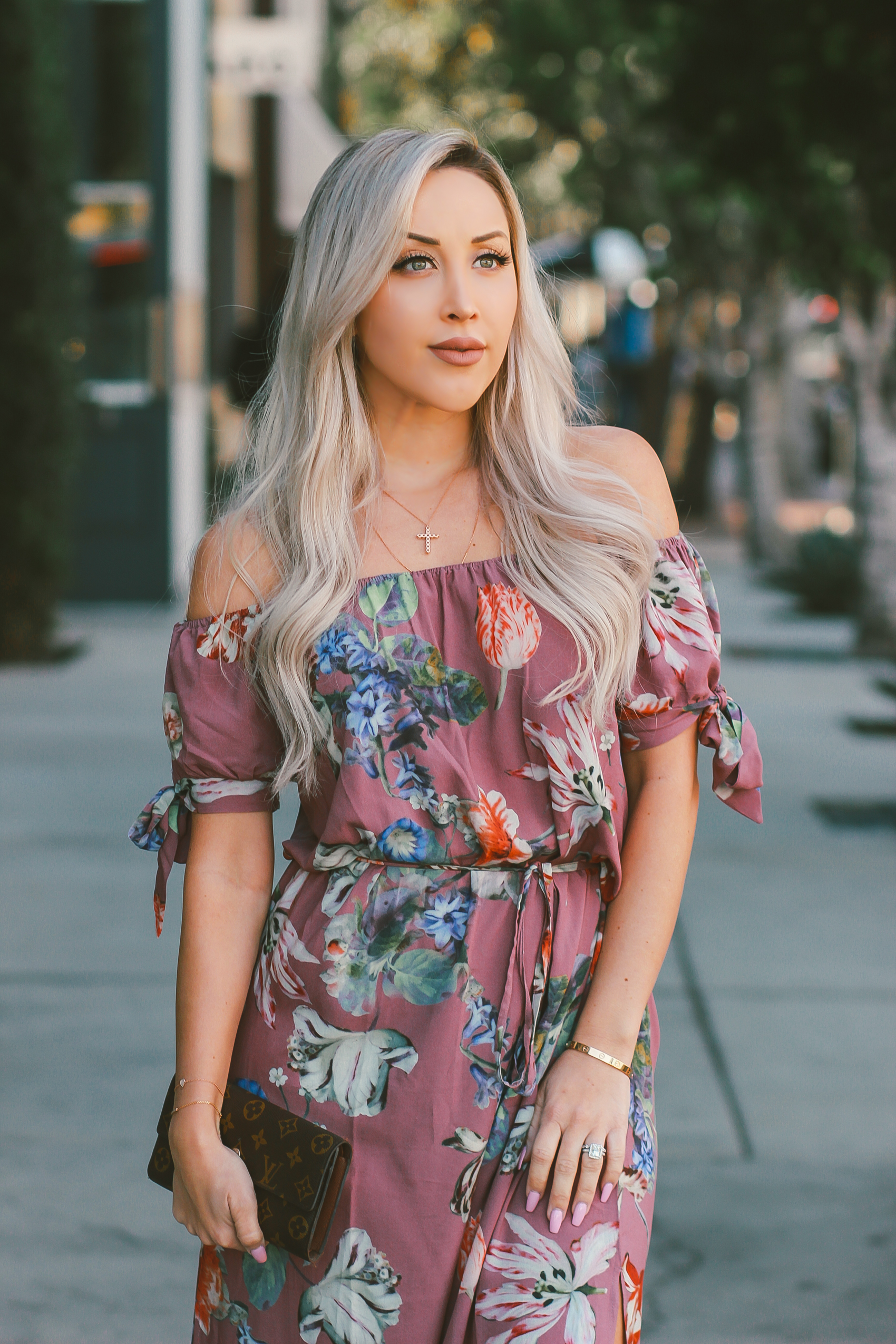 A Plum Floral Dress from @plumprettysugar | Spring Style | Blondie in the City by Hayley Larue