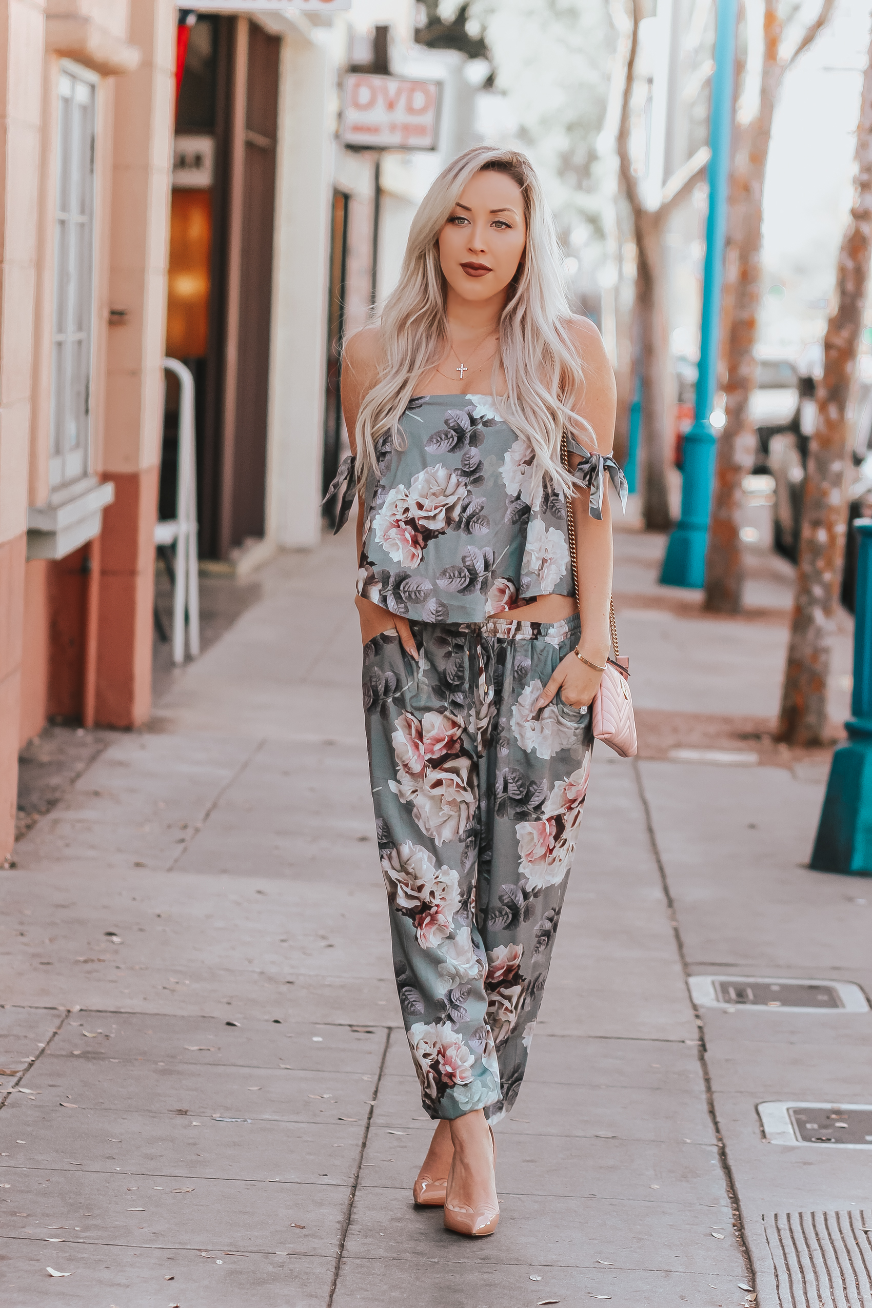 Floral Two-Piece for Spring by @plumprettysugar | Blondie in the City by Hayley Larue