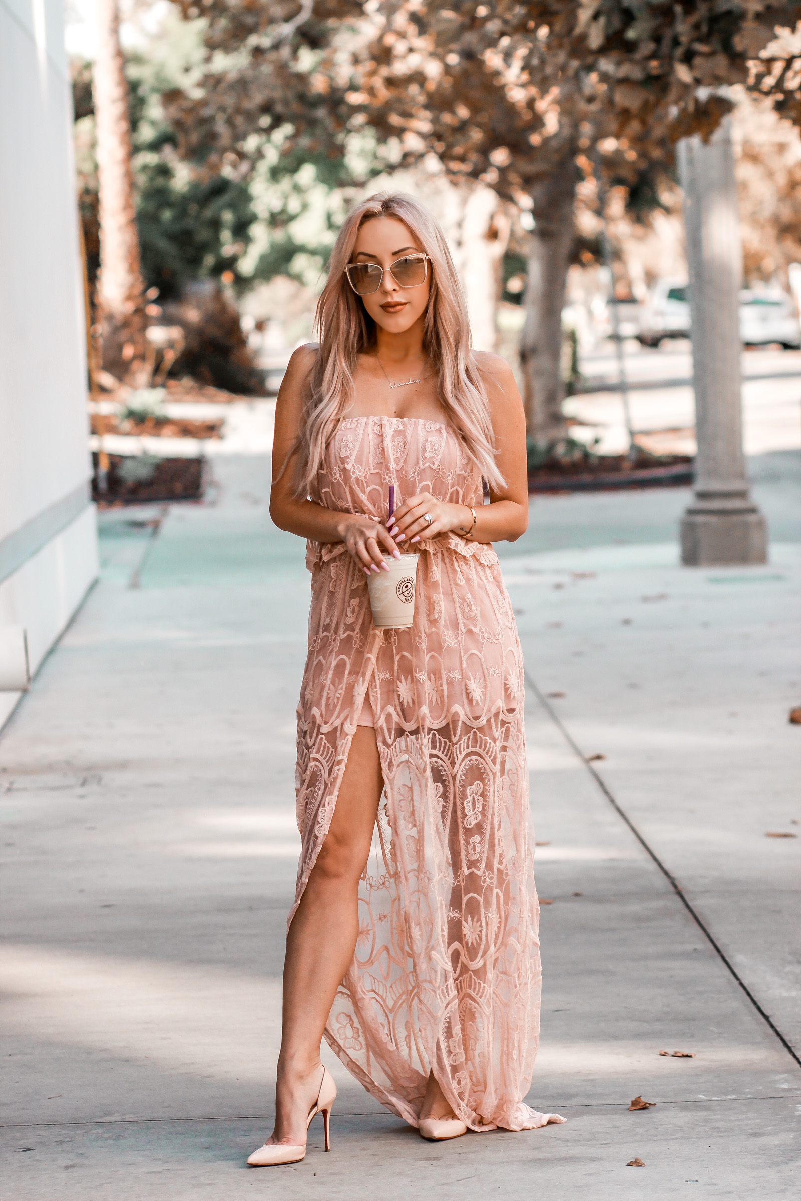 Pink Hair & Pink Lace | Rose Gold Hair |Diff Eyewear | Blondie in the City by Hayley Larue
