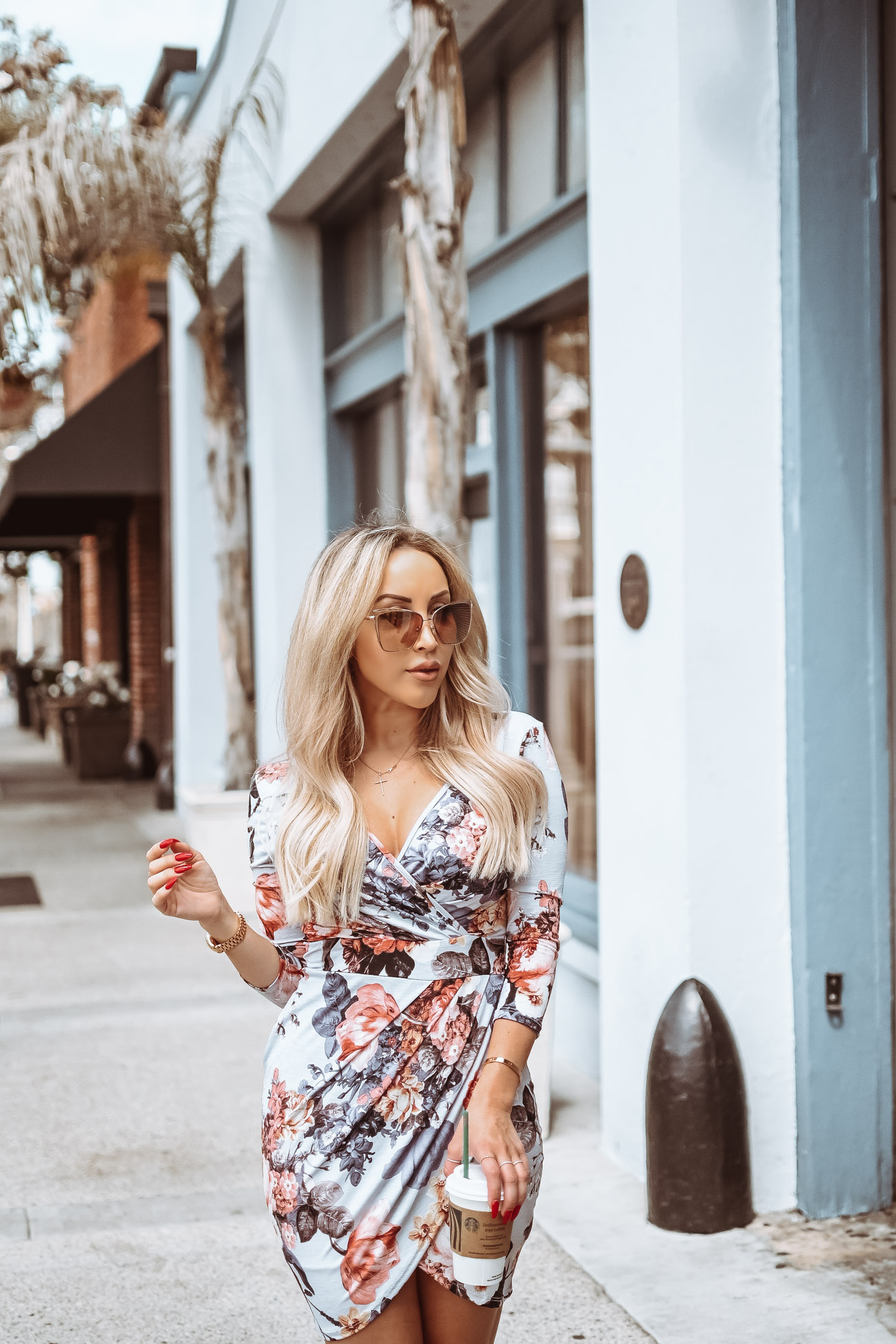 Spring Attire | Floral Dress | Blondie in the City by Hayley Larue 