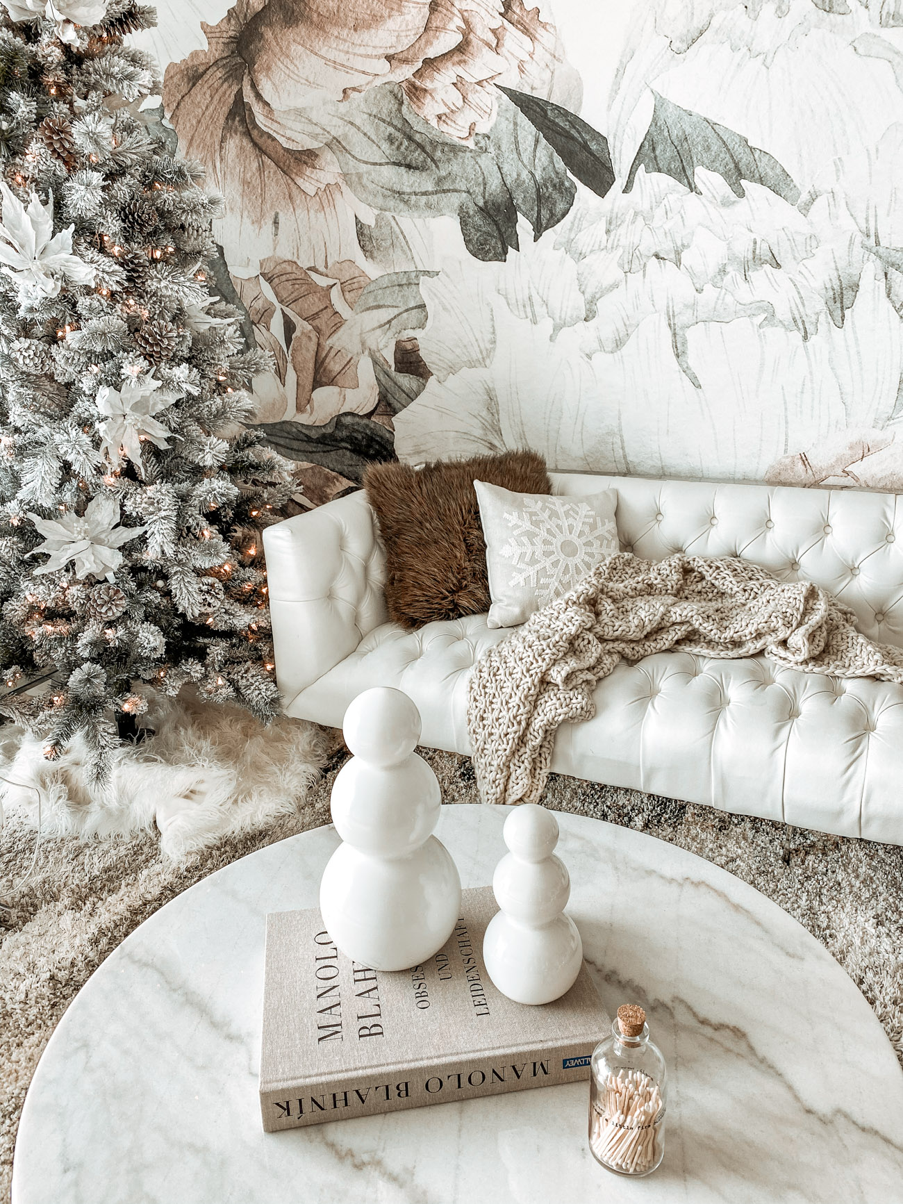 White, Green, Pink Christmas Decor | Neutral Christmas Decor | Hayley Larue Home | Blondie in the City