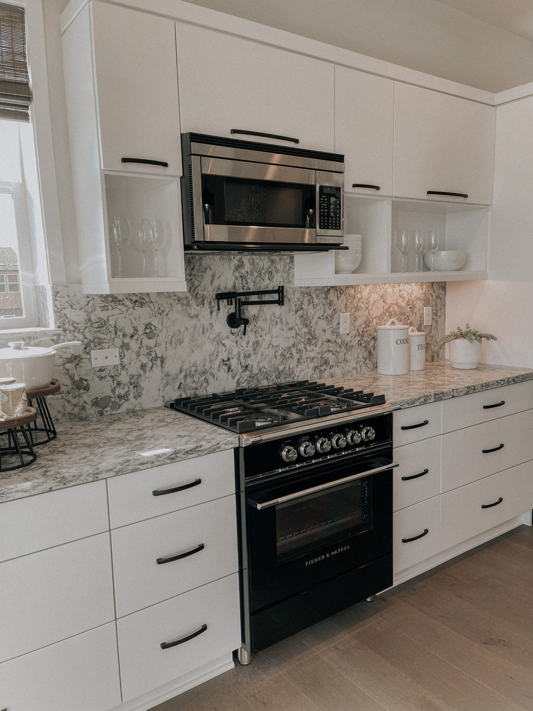 Kitchen Design | Hayley Larue Home | Blondie in the City | Home Decor