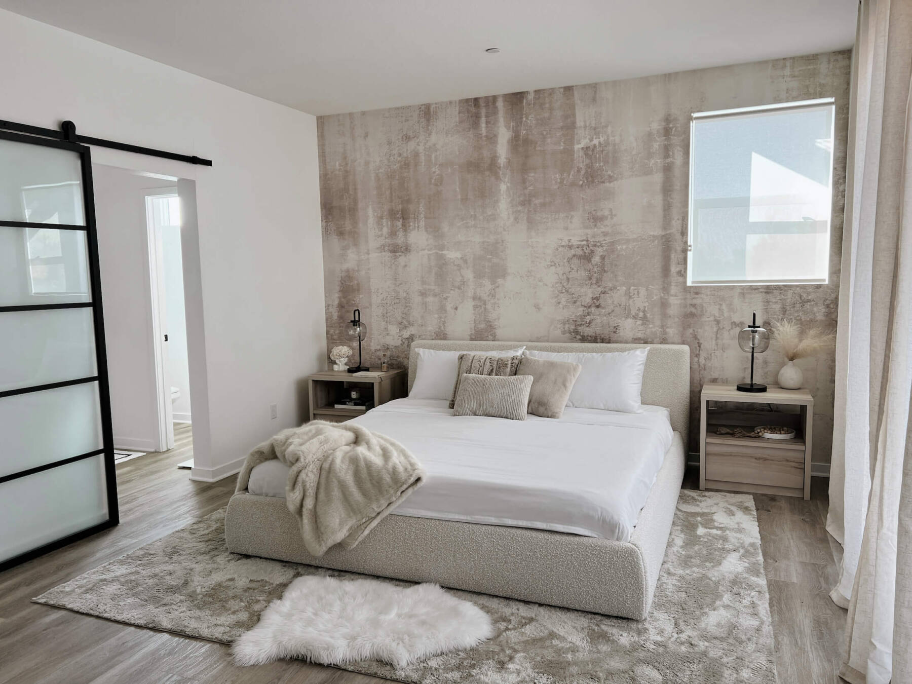 Neutral Bedroom inspo | Home Decor | Boucle Decor | Hayley Larue