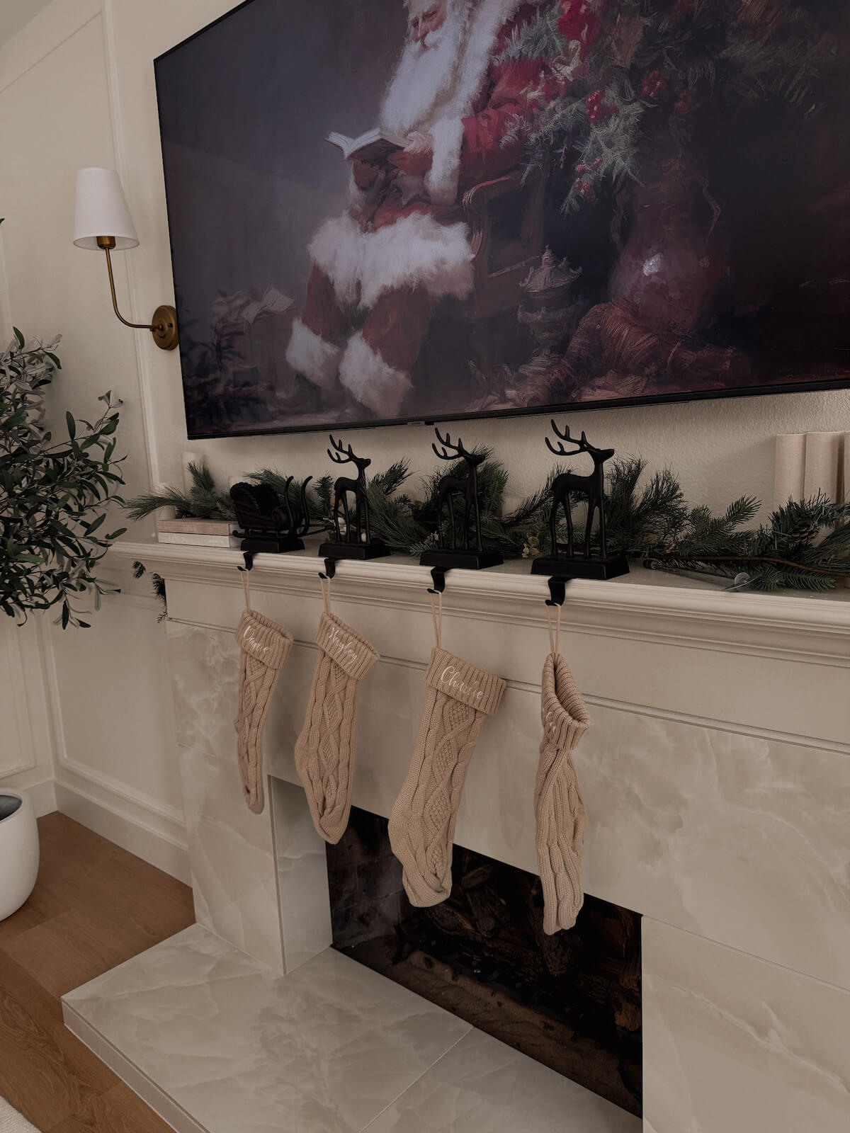 Neutral Christmas Decor | Hayley Larue Home | Holiday Inspo | 